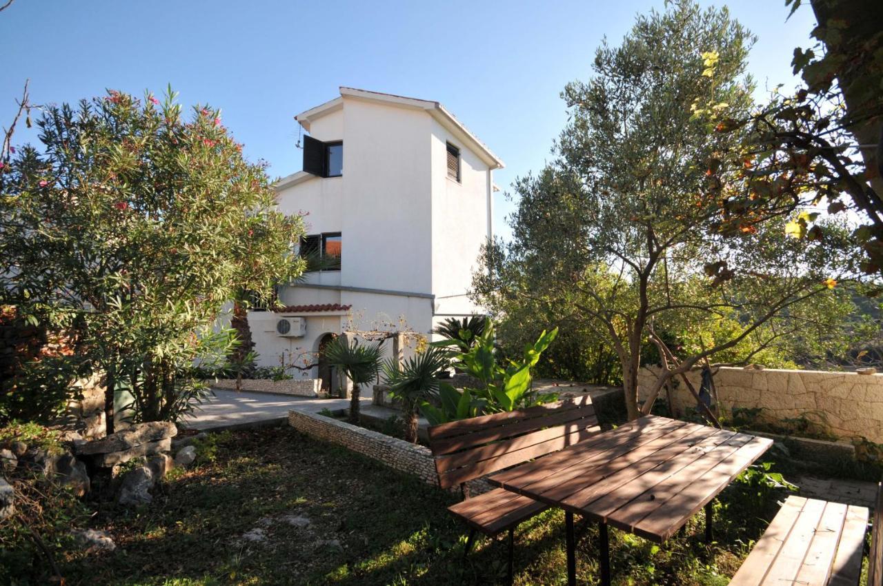 Apartments With A Parking Space Okrug Donji, Ciovo - 13732 Donji Okrug  Екстериор снимка